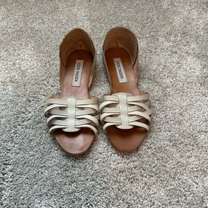 NWOT Steve Madden Sandals